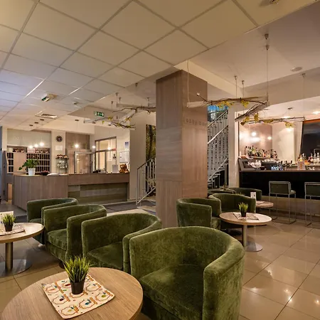 Hotel Bystra 3*
