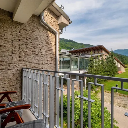Hotel Bystra 3*